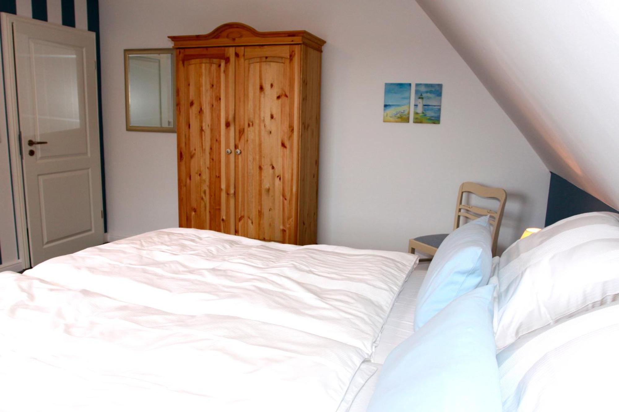 Wohnen Unter Reet Apartment Galmsbull Exterior foto
